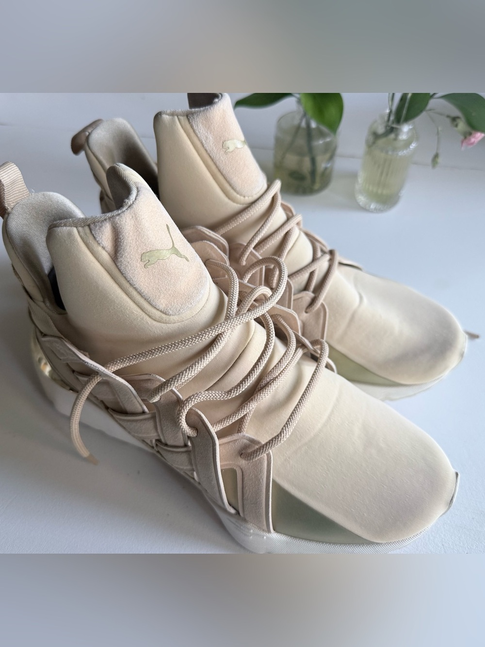 Puma Women’s Cream/Beige High-Top Athletic Sneakers muse echo